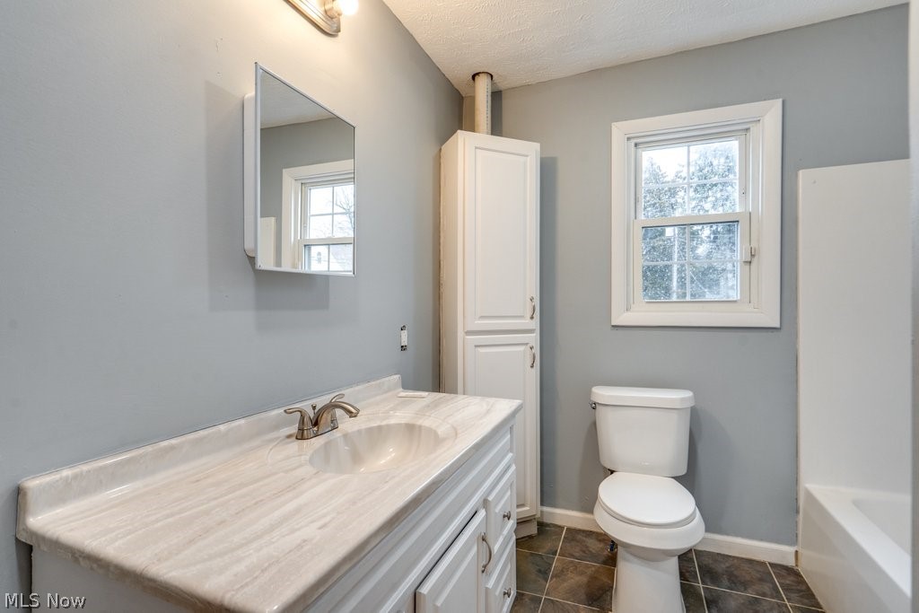 1607 9th Street SW Canton OH 44706