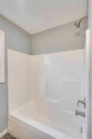 1607 9th Street SW Canton OH 44706