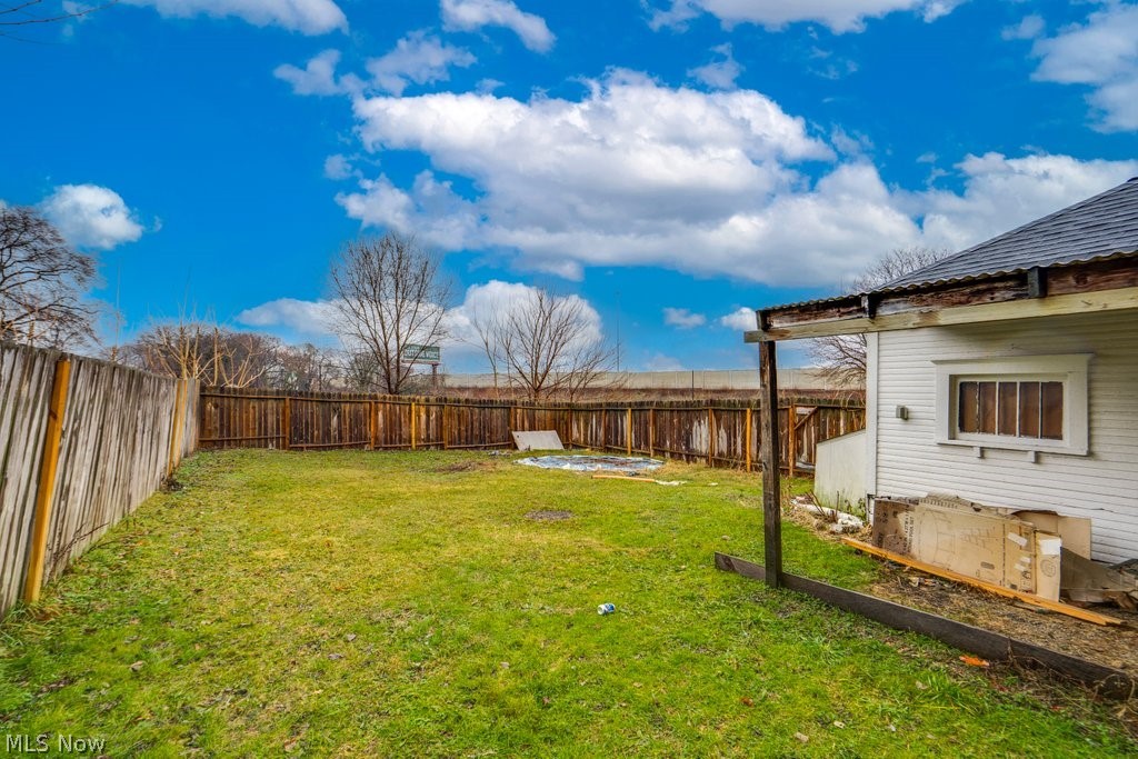 1607 9th Street SW Canton OH 44706