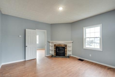1607 9th Street SW Canton OH 44706