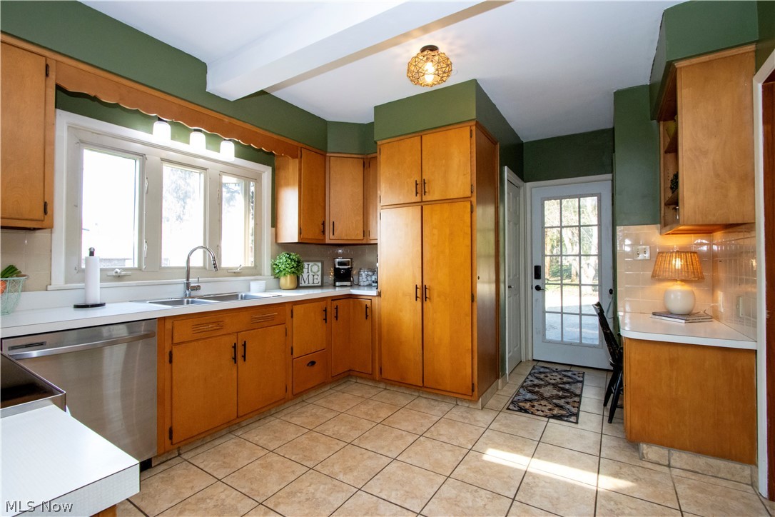 2022 Cleveland Road Wooster OH 44691