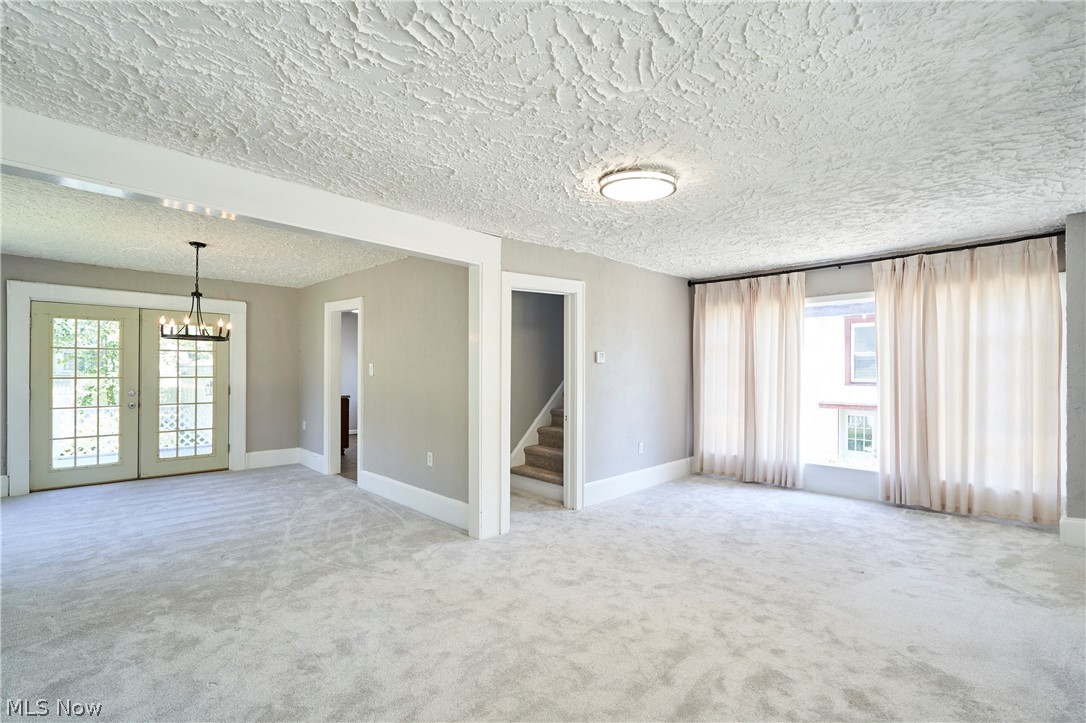 1102 Diagonal Road Akron OH 44320