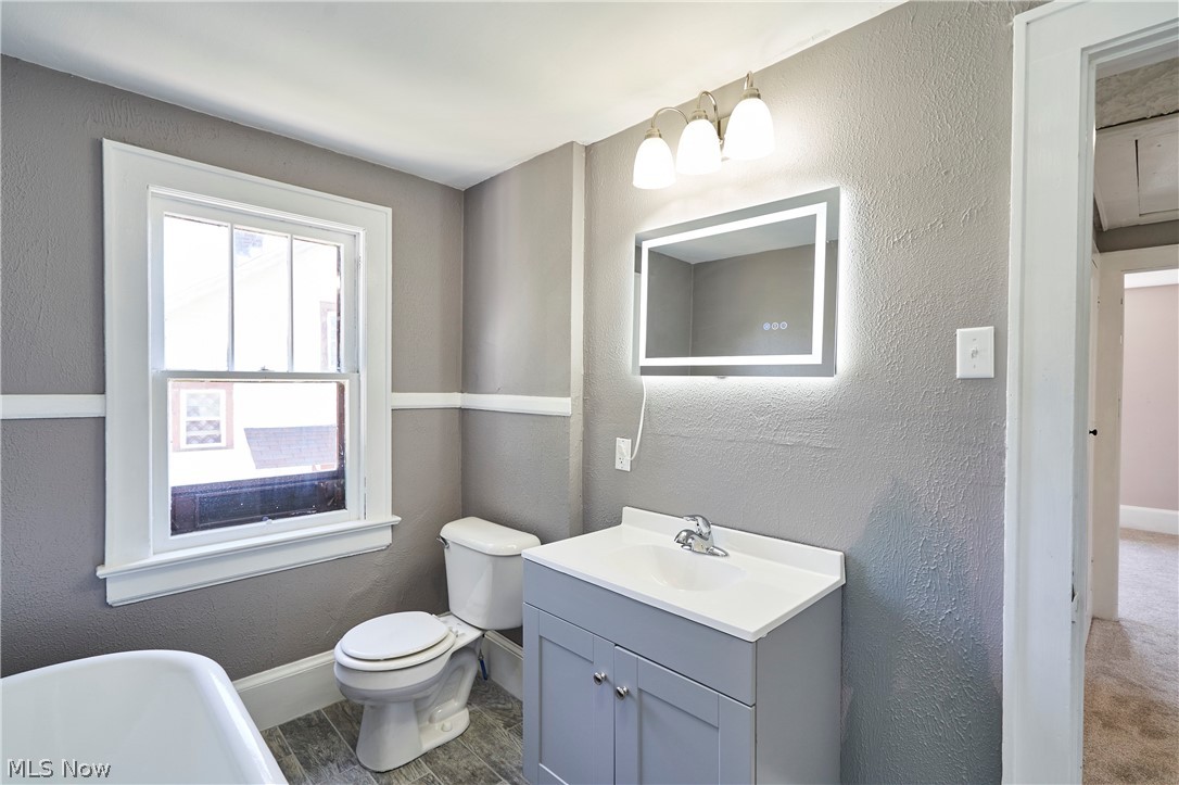 1102 Diagonal Road Akron OH 44320