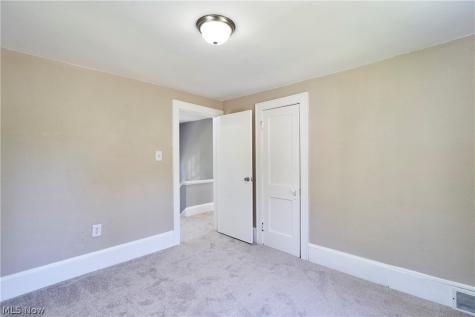1102 Diagonal Road Akron OH 44320