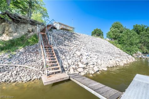 9388 Pearl Drive North Benton OH 44449
