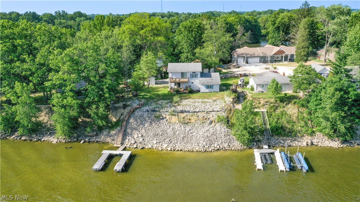 9388 Pearl Drive North Benton OH 44449