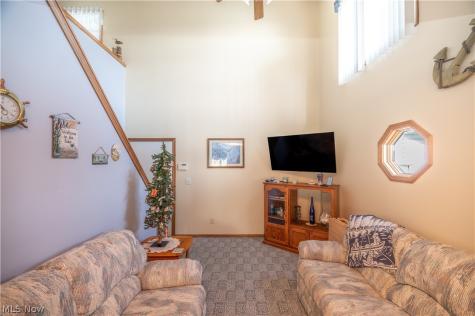 9388 Pearl Drive North Benton OH 44449