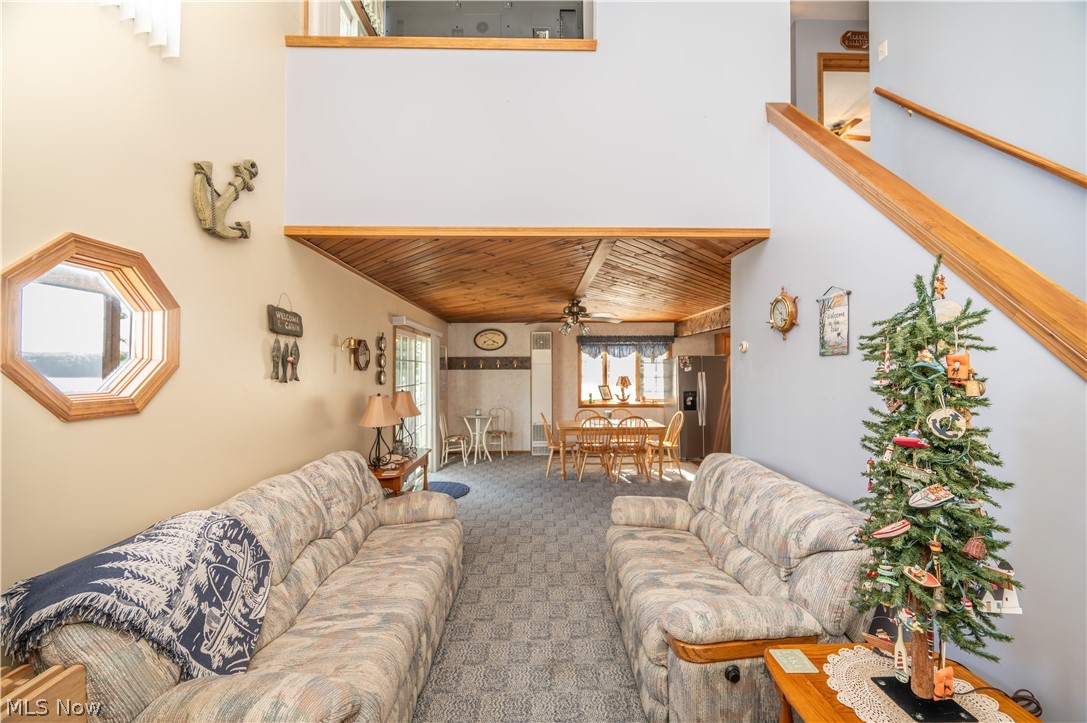 9388 Pearl Drive North Benton OH 44449