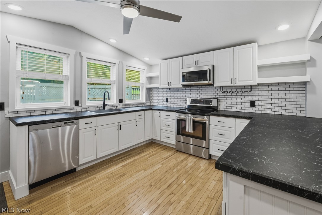 5104 Arlington Road Green OH 44720