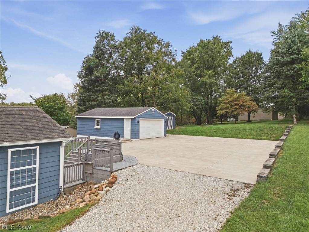 5104 Arlington Road Green OH 44720