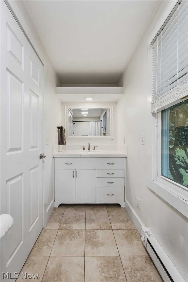 5104 Arlington Road Green OH 44720