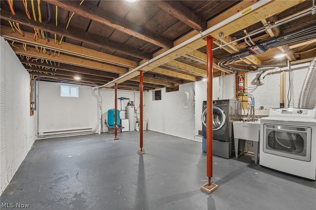 5104 Arlington Road Green OH 44720