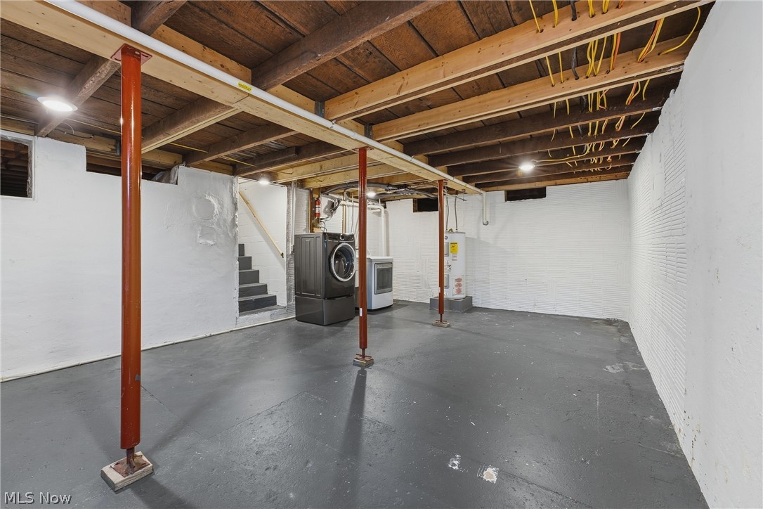 5104 Arlington Road Green OH 44720