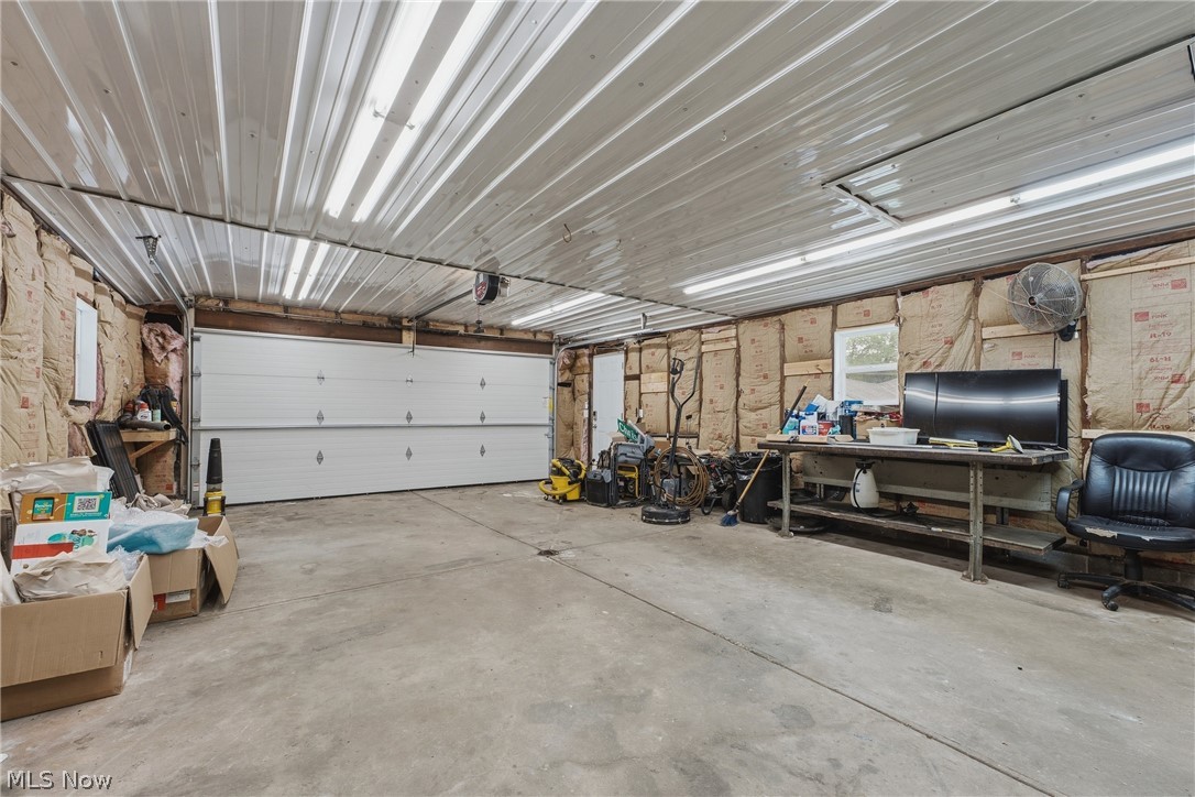 5104 Arlington Road Green OH 44720