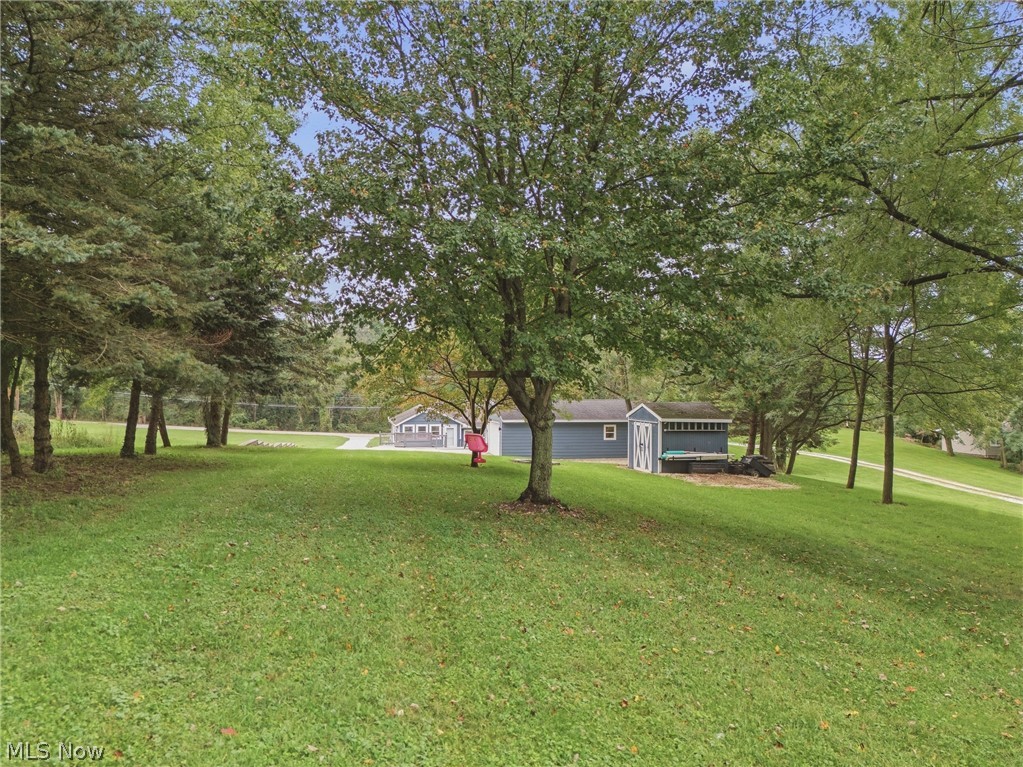 5104 Arlington Road Green OH 44720