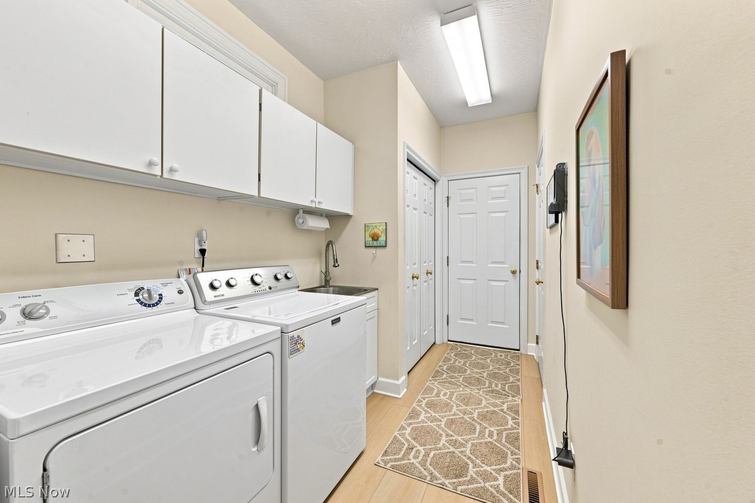 1983 Fox Trace Trail Cuyahoga Falls OH 44223