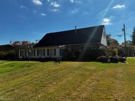 105 Bohl Drive Marietta OH 45750
