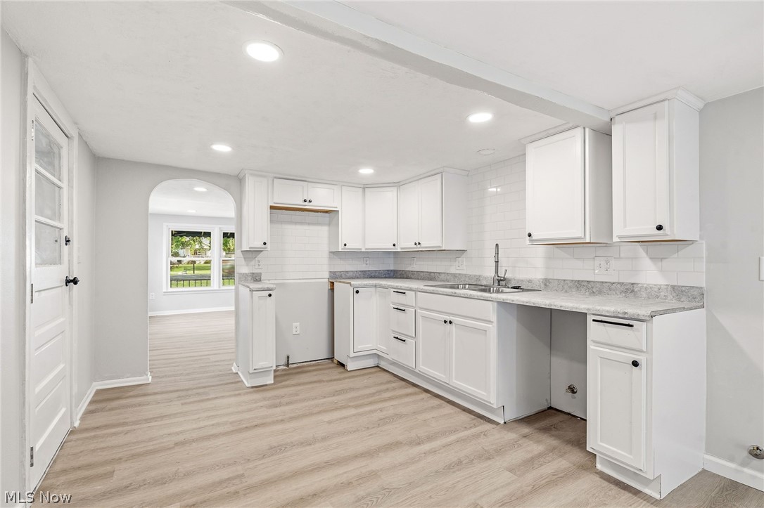 5502 Linn Road Amherst OH 44001