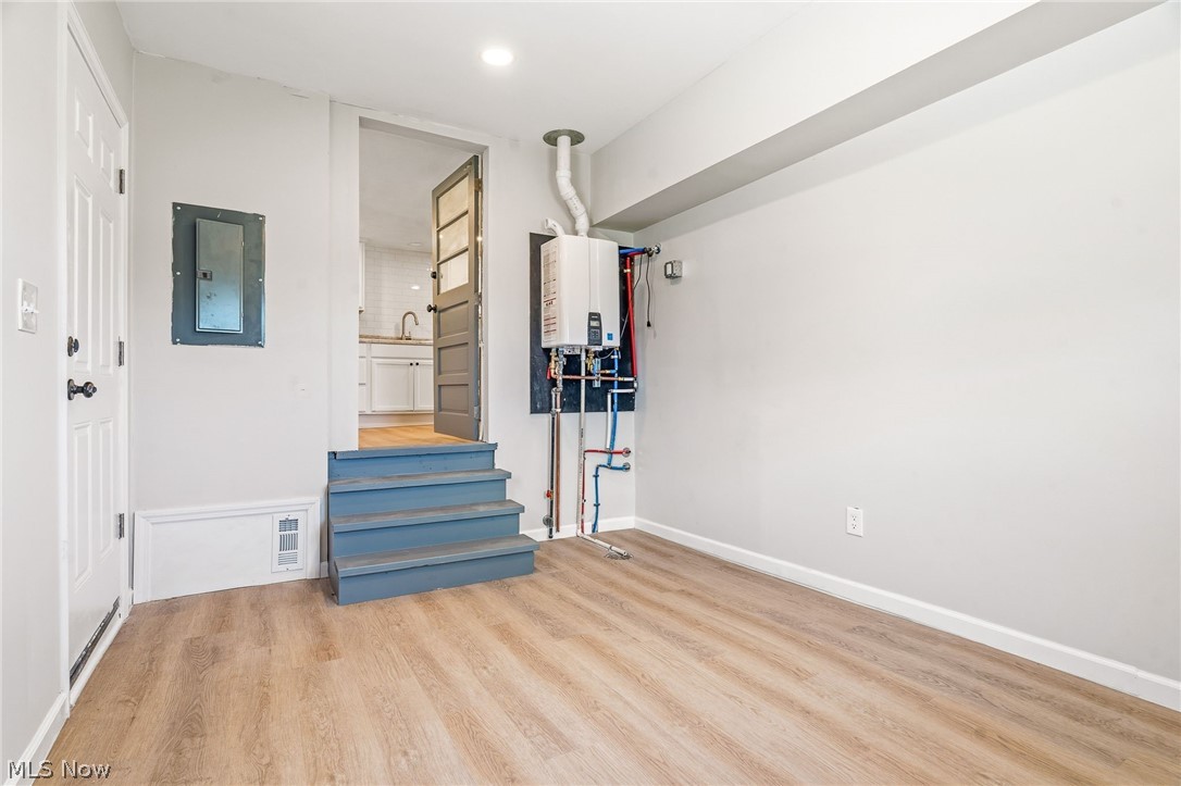 5502 Linn Road Amherst OH 44001