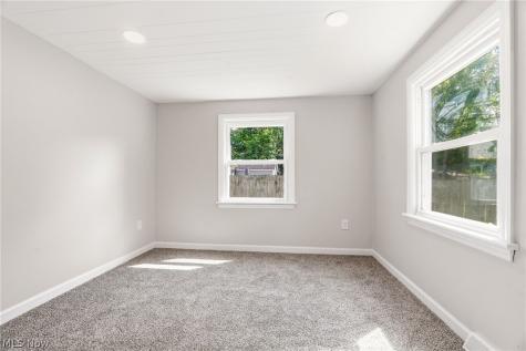 5502 Linn Road Amherst OH 44001