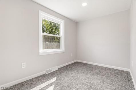 5502 Linn Road Amherst OH 44001