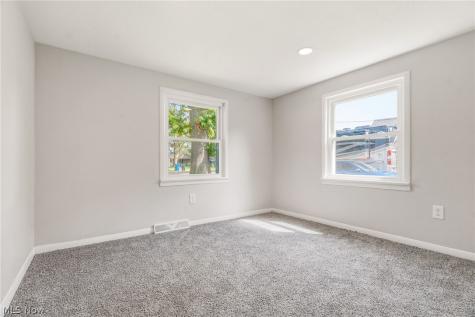 5502 Linn Road Amherst OH 44001