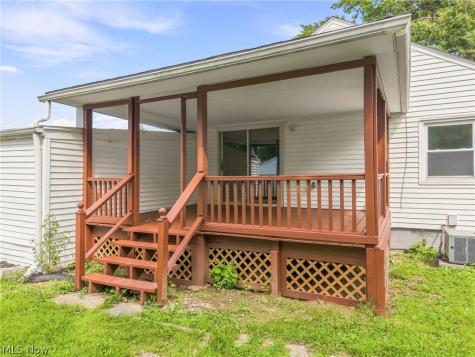 5502 Linn Road Amherst OH 44001