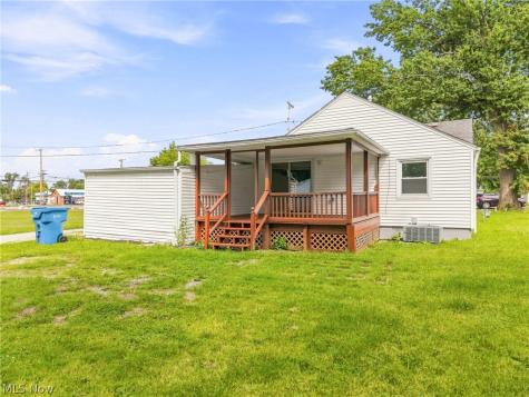 5502 Linn Road Amherst OH 44001