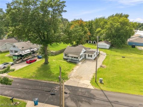 5502 Linn Road Amherst OH 44001