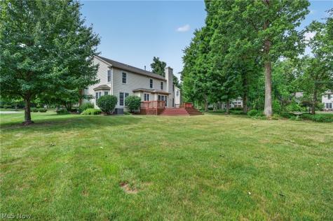2883 Hawkins Lane Twinsburg OH 44087