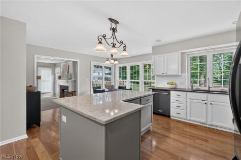 2883 Hawkins Lane Twinsburg OH 44087