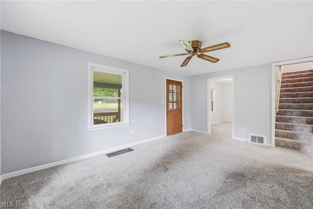 698 Braceville Robinson Road NW Newton Falls OH 44444