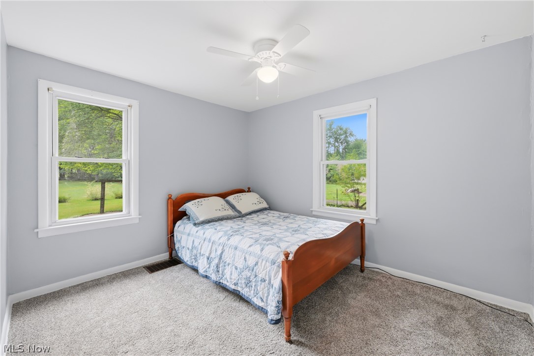 698 Braceville Robinson Road NW Newton Falls OH 44444