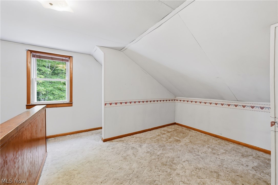 698 Braceville Robinson Road NW Newton Falls OH 44444