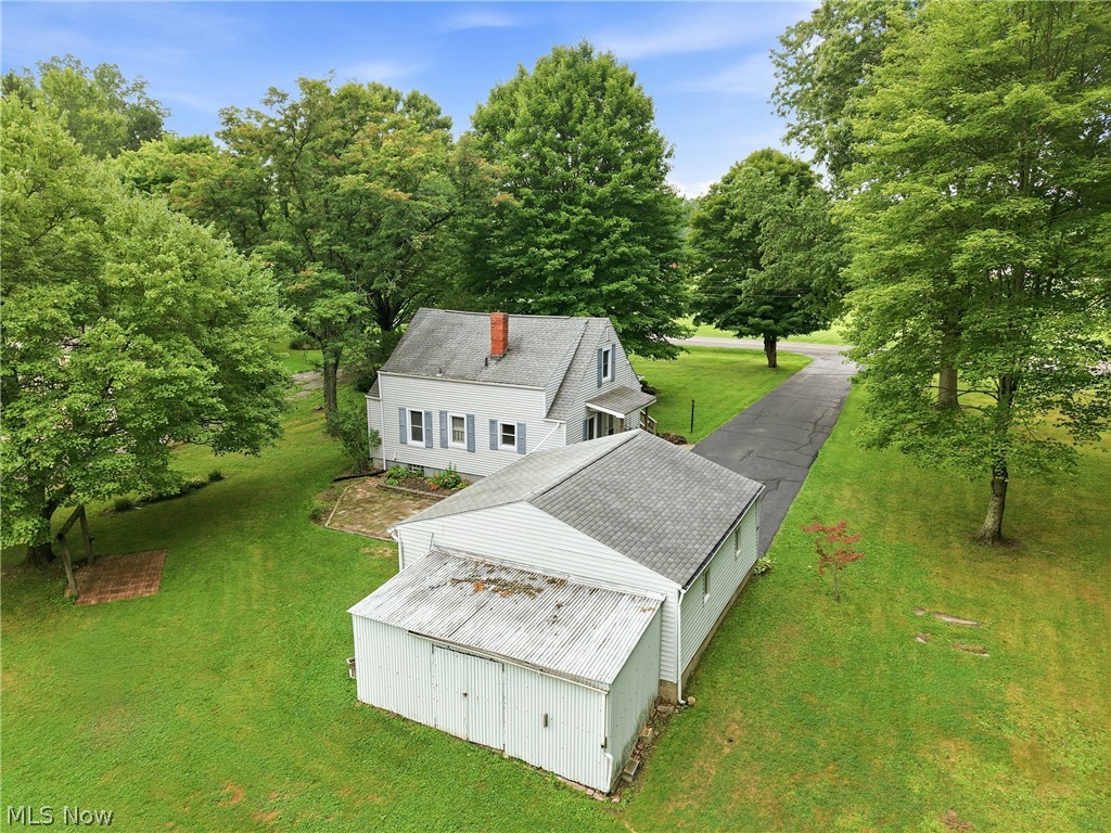 698 Braceville Robinson Road NW Newton Falls OH 44444