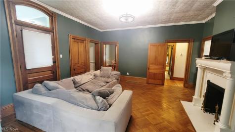 207 Washington Street Marietta OH 45750