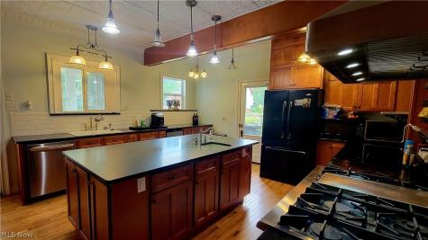 207 Washington Street Marietta OH 45750