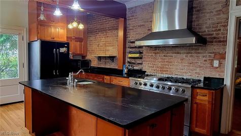 207 Washington Street Marietta OH 45750