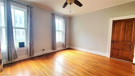 207 Washington Street Marietta OH 45750