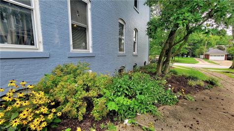 207 Washington Street Marietta OH 45750