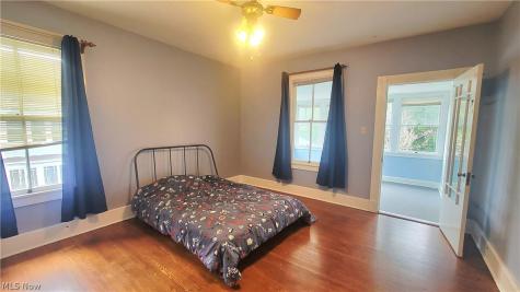 207 Washington Street Marietta OH 45750
