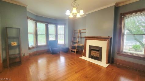 207 Washington Street Marietta OH 45750