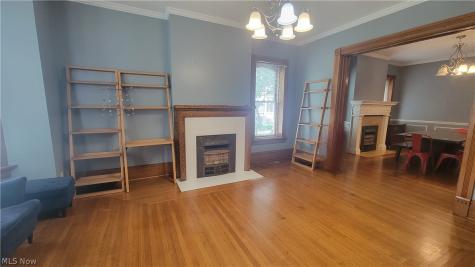 207 Washington Street Marietta OH 45750