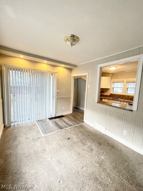 255 Cross Street Akron OH 44311