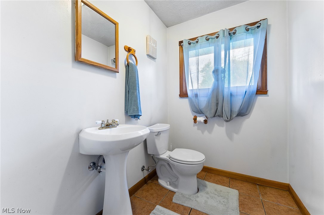1257 Adler Street East Liverpool OH 43920