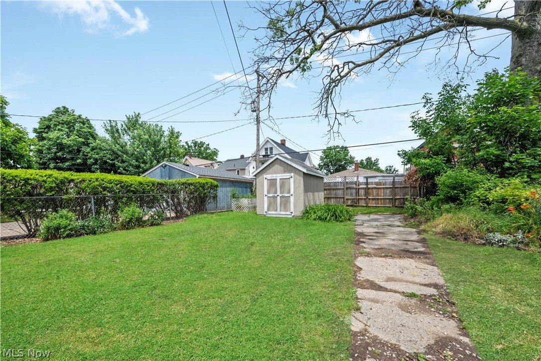 3014 Oak Park Avenue Cleveland OH 44109