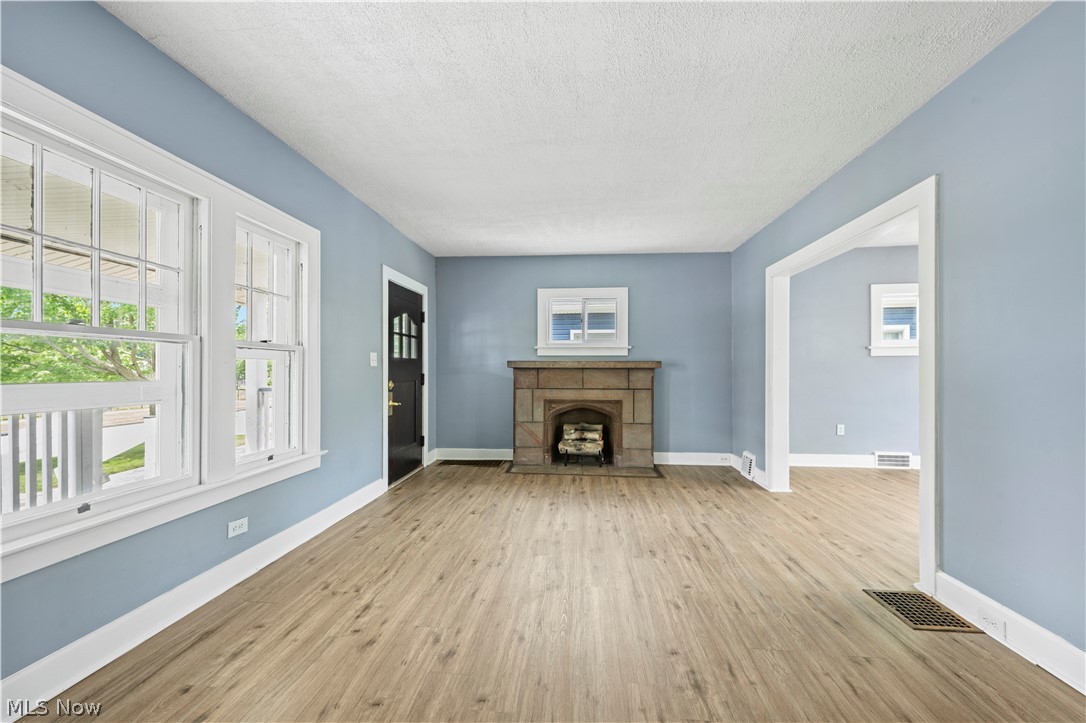3014 Oak Park Avenue Cleveland OH 44109