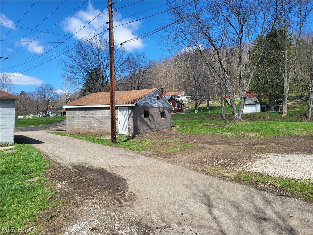 5554 State Route 152 Dillonvale OH 43917