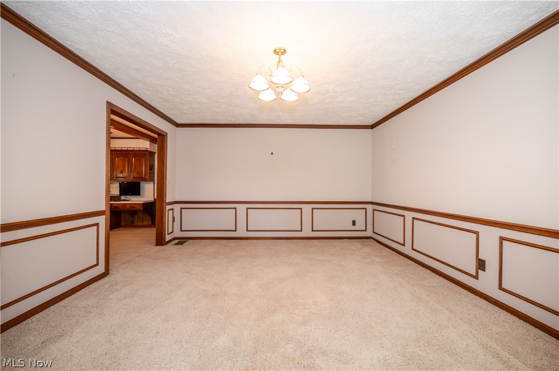 2882 Decamp Road Youngstown OH 44511