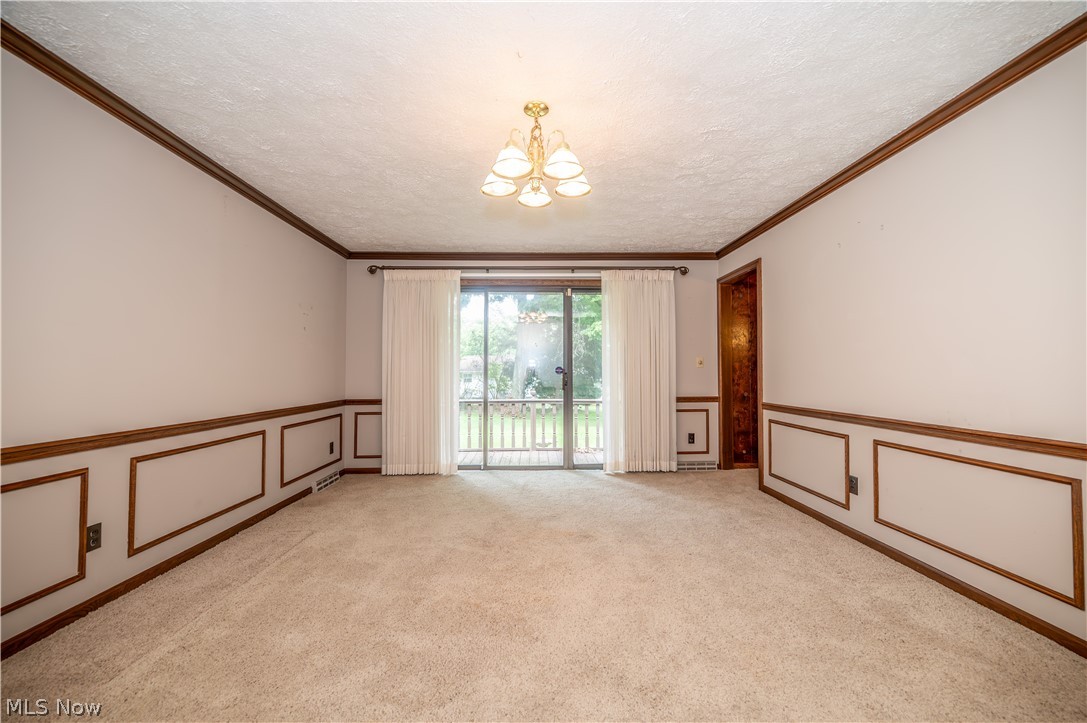 2882 Decamp Road Youngstown OH 44511